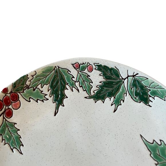 Spectrum Designz Christmas Holly Berry Salad Plates 9in Ceramic Set of 4 NEW - Picture 3 of 15